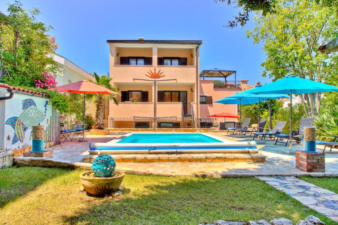 Villa Dolce Vita **** Premantura Kültér fotó